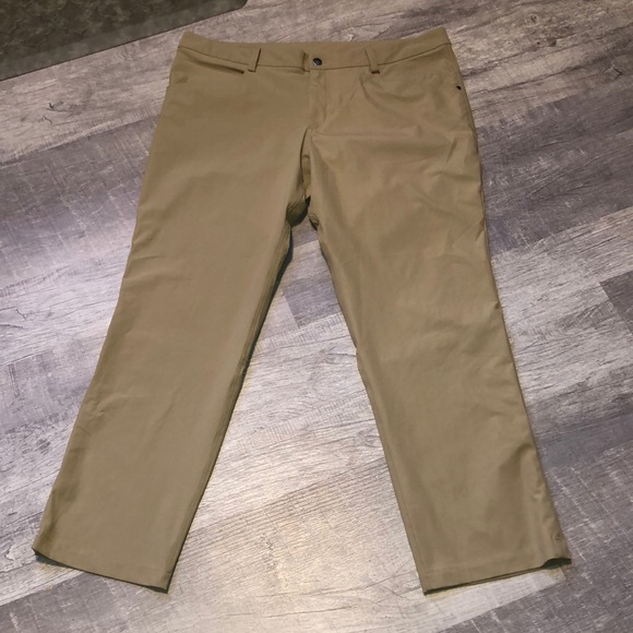 lululemon athletica Pants Lululemon Pants Size 38 Lenght 3 Poshmark